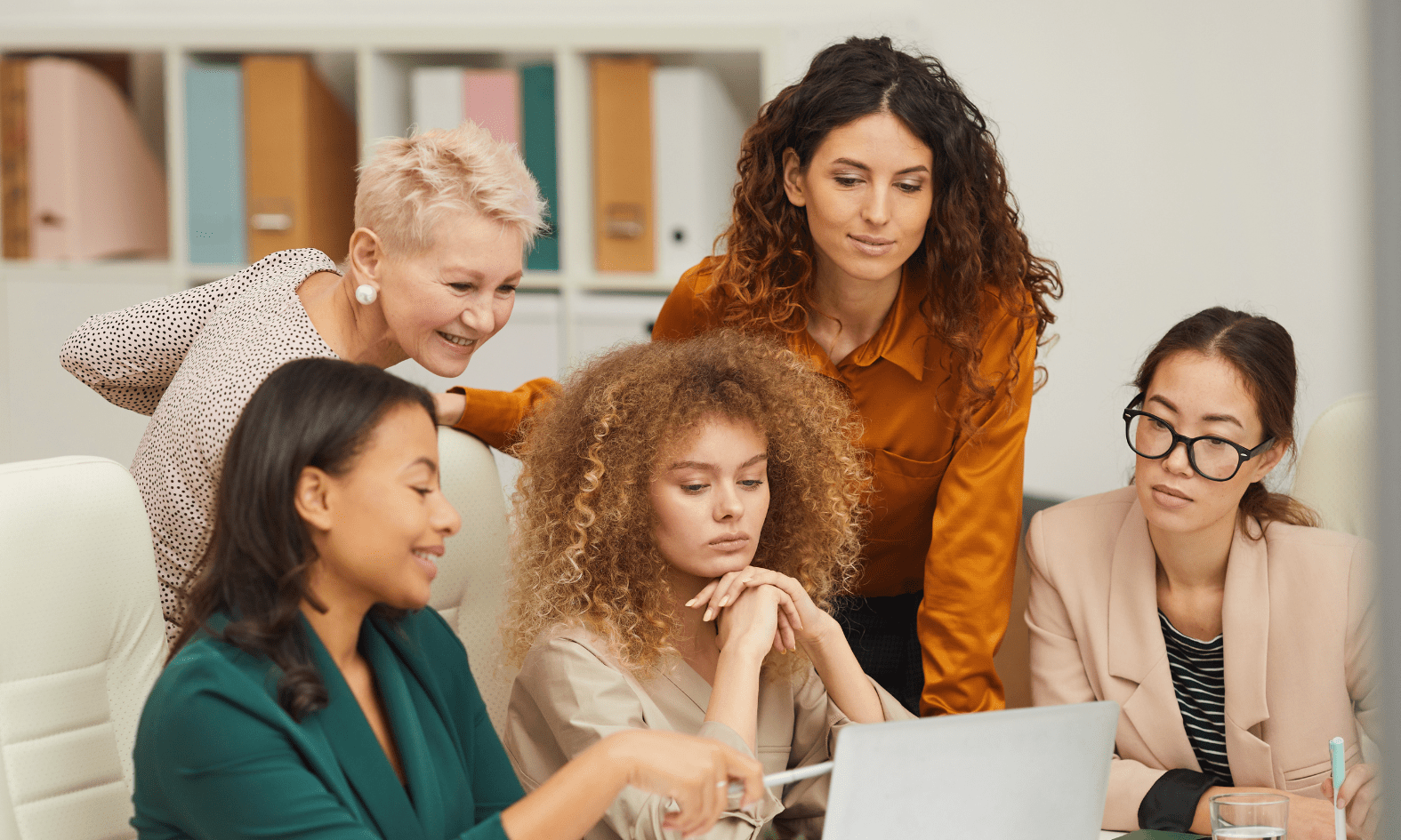 The current financial climate is affecting people in deeply personal ways.
Even capable, high-performing employees can be under enormous pressure.
